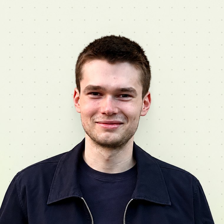 Lennart Schmidt, Gründer von Meshura